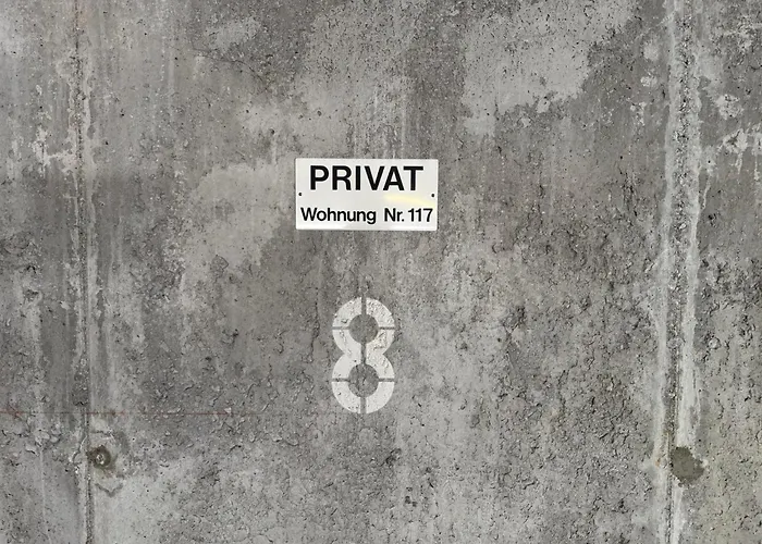 Salute 117 公寓 洛伊克巴德